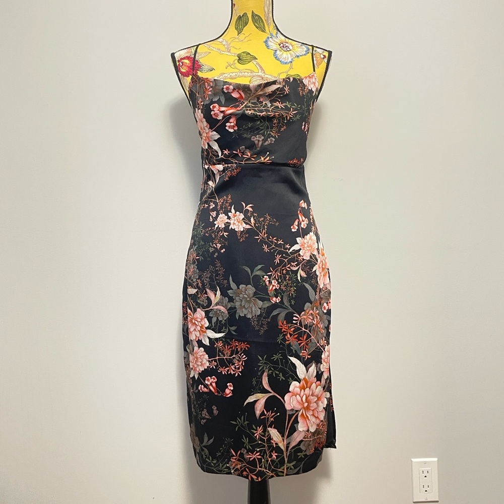 Adelyn Rae Black Floral Open Back Tie Slit Midi Dress Size Small